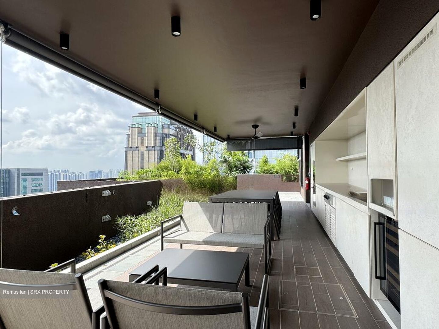 Midtown Modern (D7), Apartment #458696091